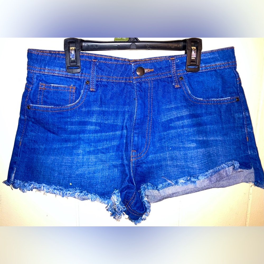 FOREVER21 Los Angeles Dark Blue Jean Shorts Size US 28